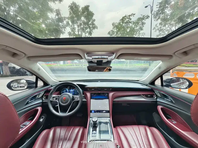 Hongqi H5 — Фото автомобиля 8