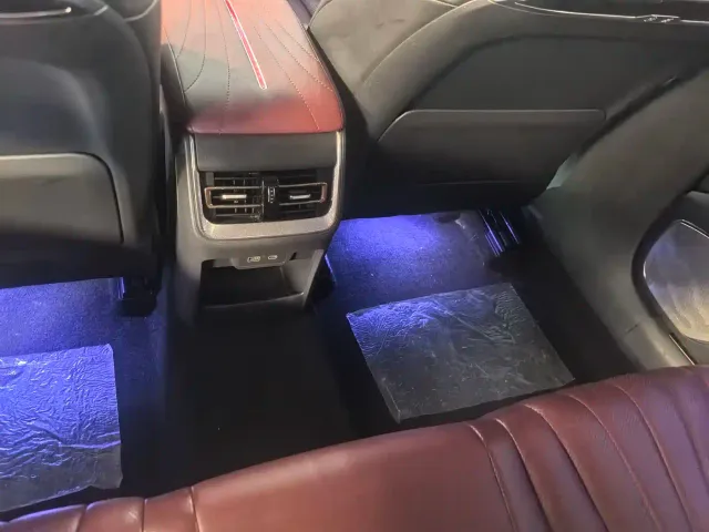 Hongqi H5 — Фото автомобиля 15