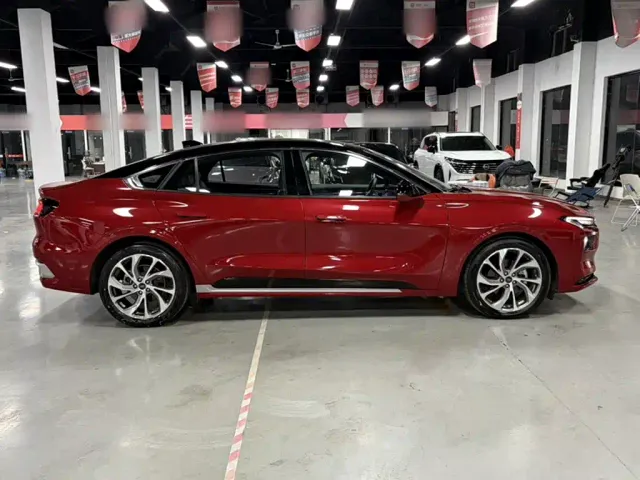Ford Mondeo — Фото автомобиля 10