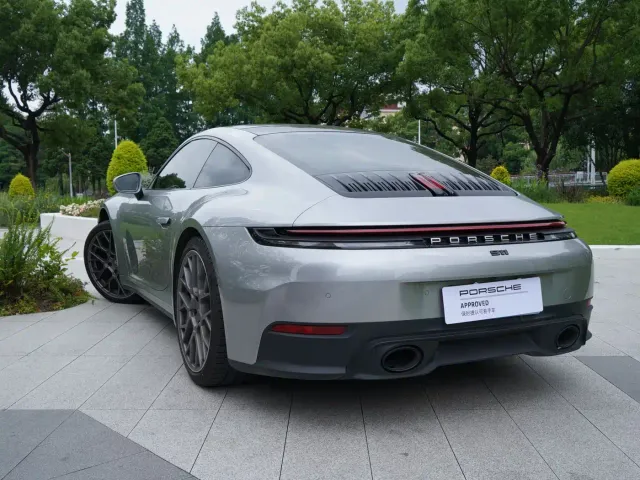 Porsche 911 — Фото автомобиля 15