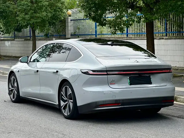 Nio ET7 — Фото автомобиля 3