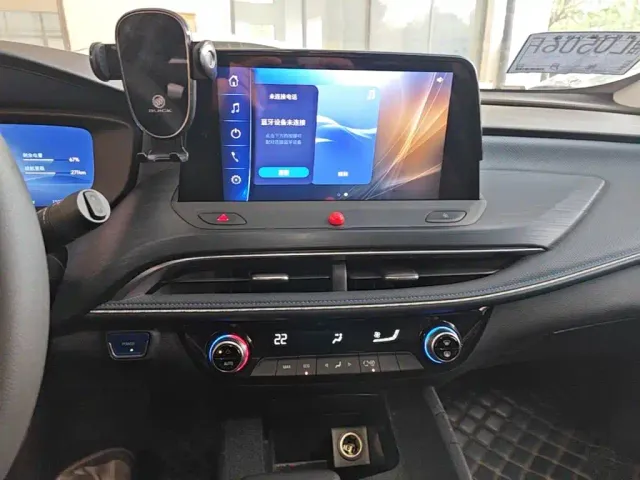 Buick Velite 6 — Фото автомобиля 12