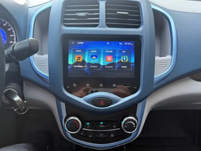 Changan Benben E-Star — Фото автомобиля 13
