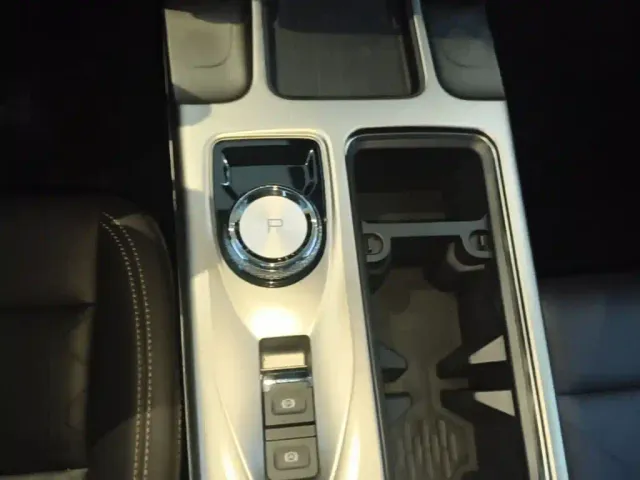 Haval Big Dog — Фото автомобиля 13