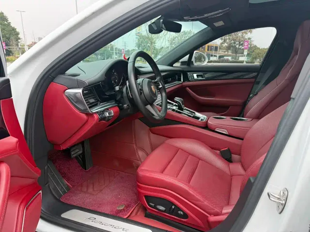 Porsche Panamera — Фото автомобиля 7