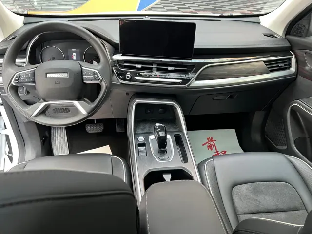 Haval H6 — Фото автомобиля 13