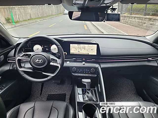 Hyundai AVANTE — Фото автомобиля 11
