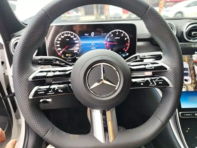 Mercedes-Benz C-Class — Фото автомобиля 10
