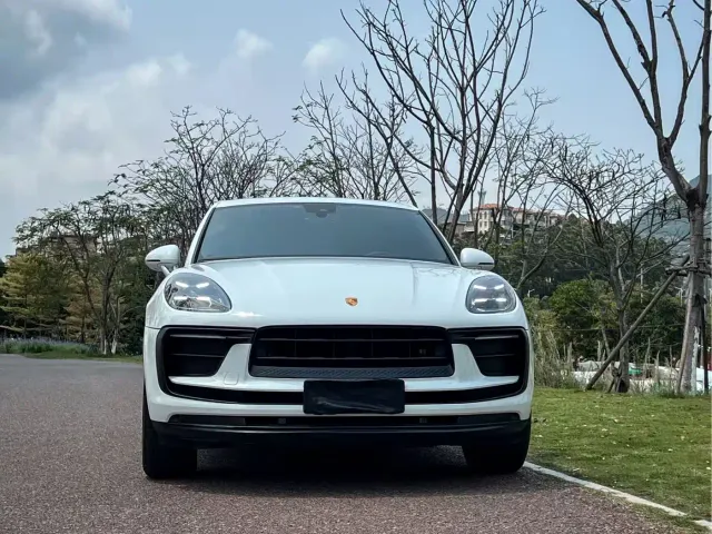 Porsche Macan — Фото автомобиля 2
