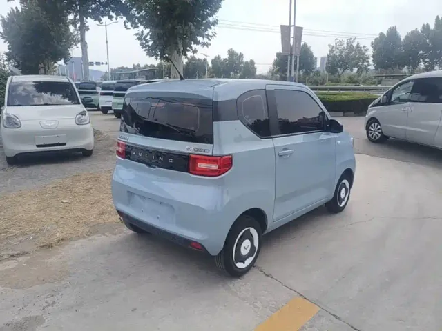 Wuling Hongguang Mini EV — Фото автомобиля 6