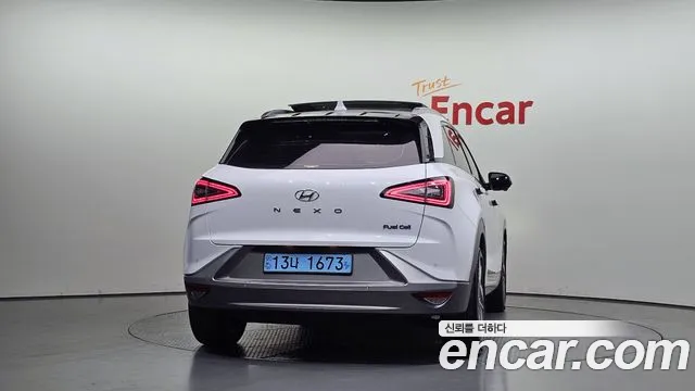 Hyundai Nexo — Фото автомобиля 4