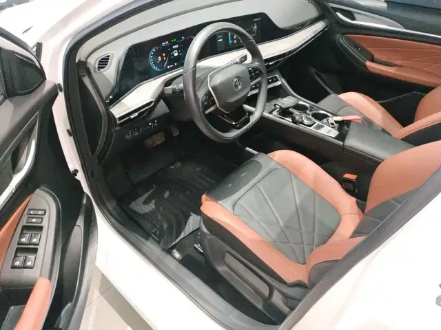 Changan Eado — Фото автомобиля 15