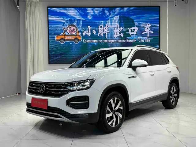 Фотография автомобиля — Volkswagen Tayron