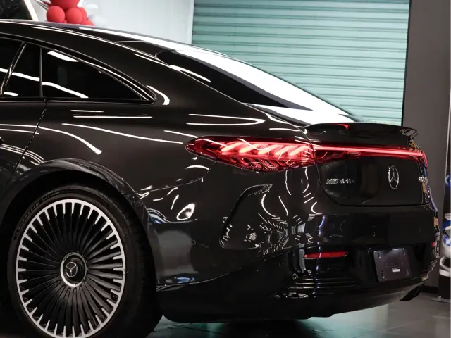 Mercedes-Benz EQS AMG — Фото автомобиля 5