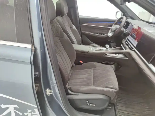 Geely Xingyue L — Фото автомобиля 24