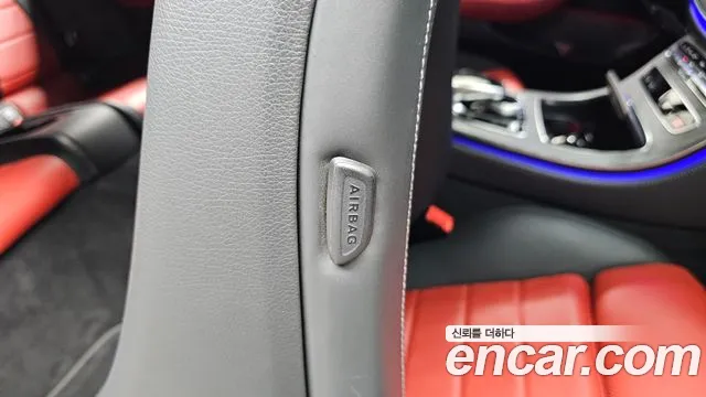 Mercedes-Benz E-Class — Фото автомобиля 18
