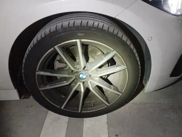 BMW 3 Series — Фото автомобиля 6