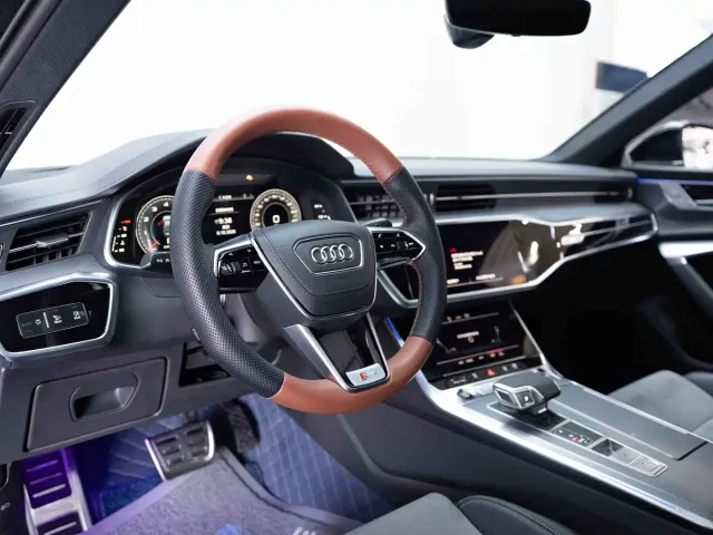 Audi A6L — Фото автомобиля 11