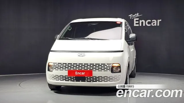 Hyundai Staria Staria Карго 5 мест — Фото автомобиля 3