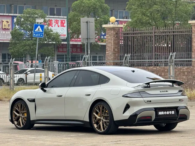 Xiaomi SU7 — Фото автомобиля 9