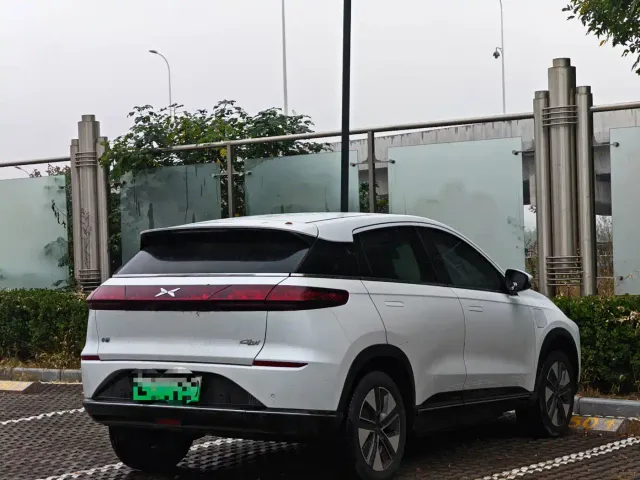 Xpeng G3 — Фото автомобиля 5