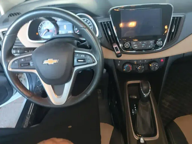 Chevrolet Monza — Фото автомобиля 9