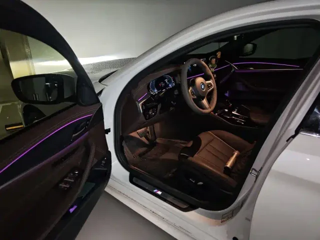 BMW 5 Series — Фото автомобиля 17