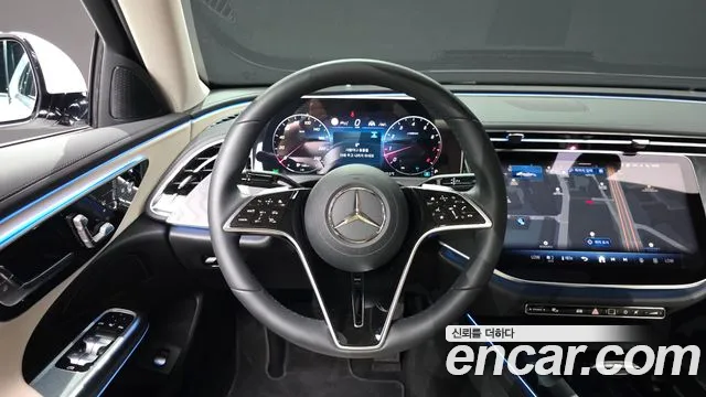 Mercedes-Benz E-Class — Фото автомобиля 13
