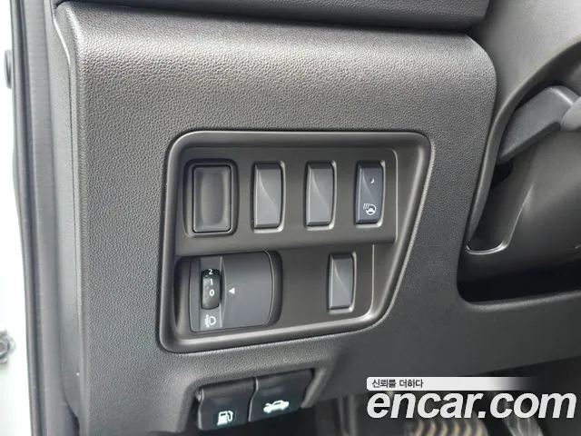 Renault-KoreaSamsung QM6 Новый QM6 2.0 GDe LE Signature 2WD — Фото автомобиля 11