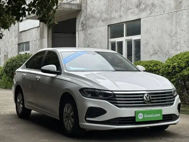 Volkswagen Lavida — Фото автомобиля 20