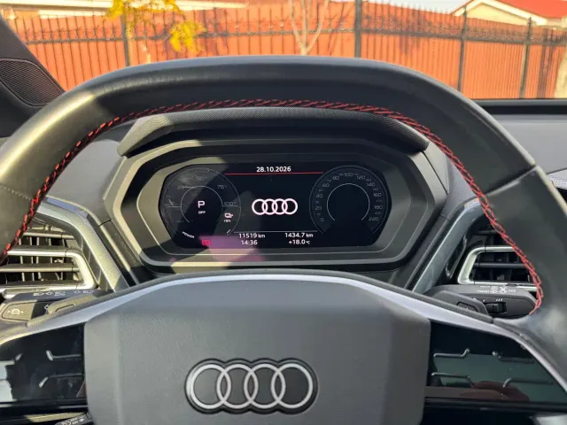 Audi Q5 e-tron — Фото автомобиля 8