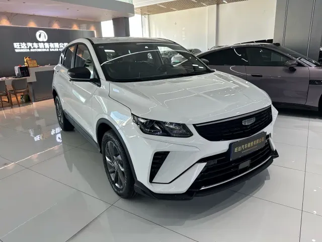 Geely Binyue — Фото автомобиля 3