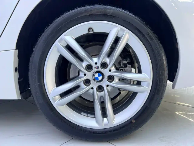 BMW 1 Series — Фото автомобиля 19