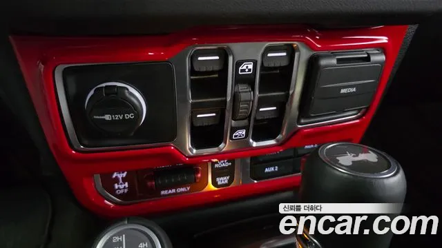 Jeep Wrangler Wrangler (JL) — Фото автомобиля 18