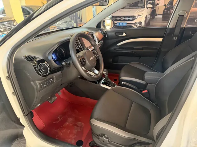 Kia KX1 — Фото автомобиля 13