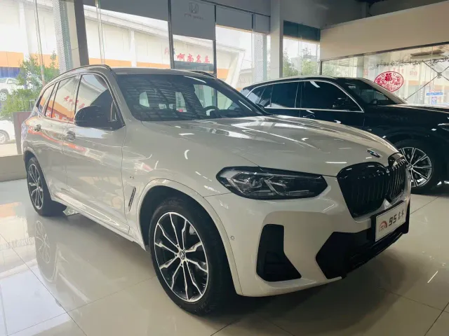 BMW X3 — Фото автомобиля 3