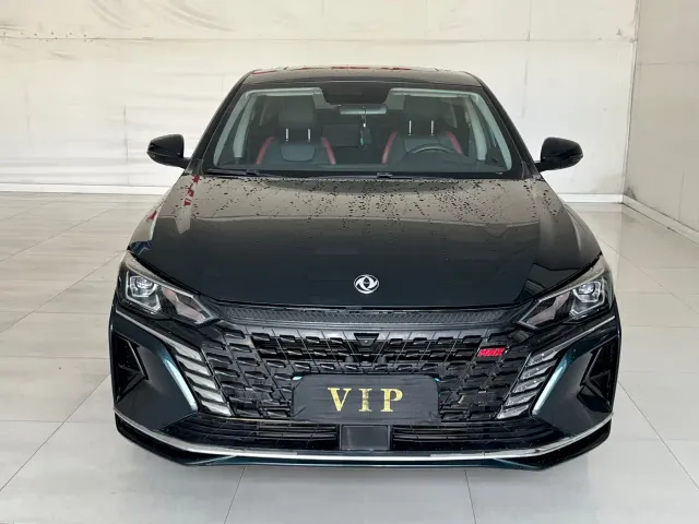Dongfeng Yixuan MAX — Фото автомобиля 2