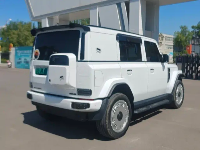 iCAR V23 — Фото автомобиля 9