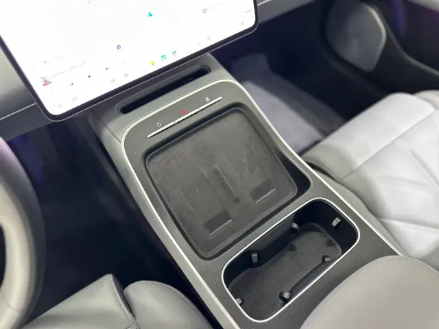 NIO NIO ET5 2025 75kWh — Фото автомобиля 30