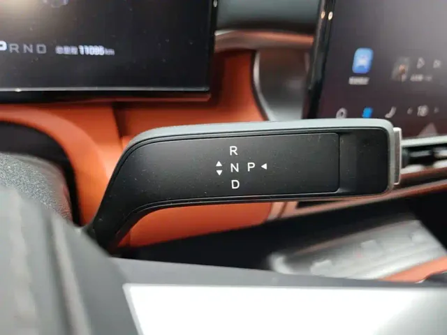 BYD FangChengBao Titanium 7 — Фото автомобиля 13