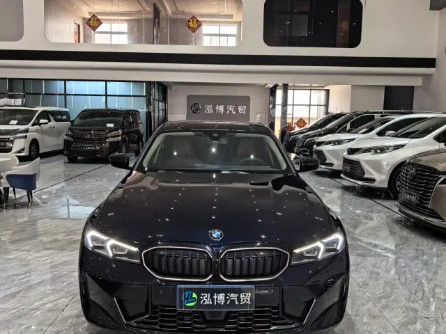 BMW 3 Series — Фото автомобиля 2