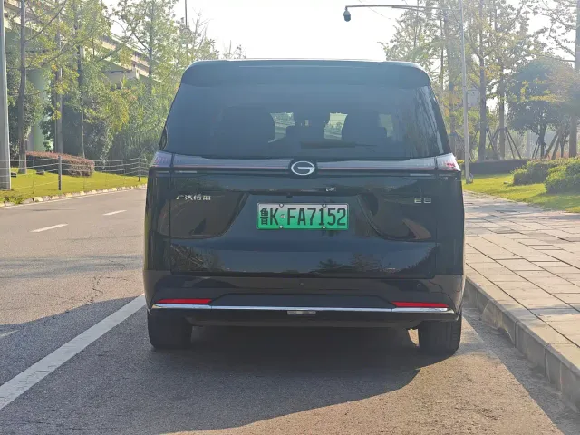 GAC Trumpchi E8 — Фото автомобиля 4