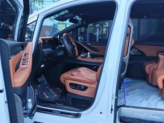 GAC Trumpchi Xiangwang M8 — Фото автомобиля 4