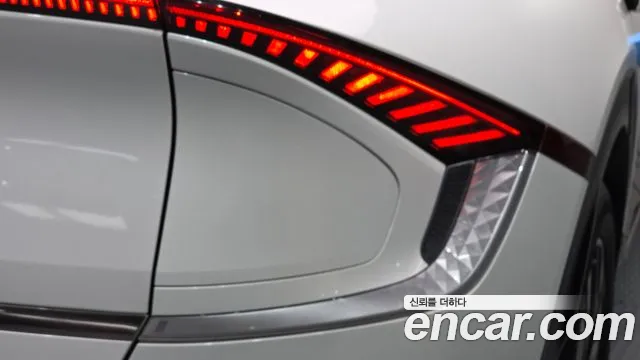 Kia EV6 — Фото автомобиля 23