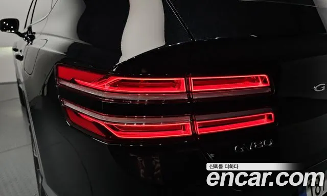 Genesis GV80 — Фото автомобиля 8