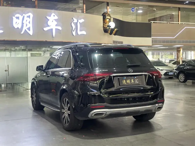 Mercedes-Benz GLE-Class — Фото автомобиля 14