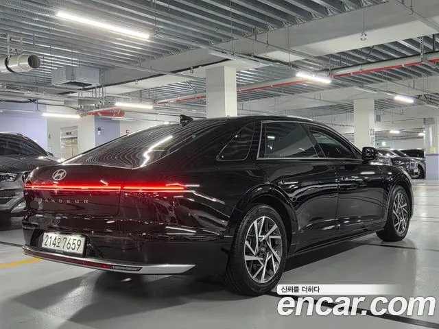 Hyundai Grandeur GN7 — Фото автомобиля 4