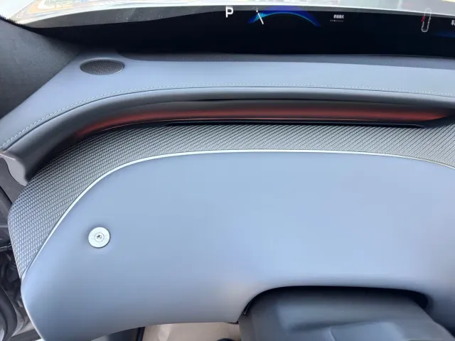 Xiaomi YU7 — Фото автомобиля 13