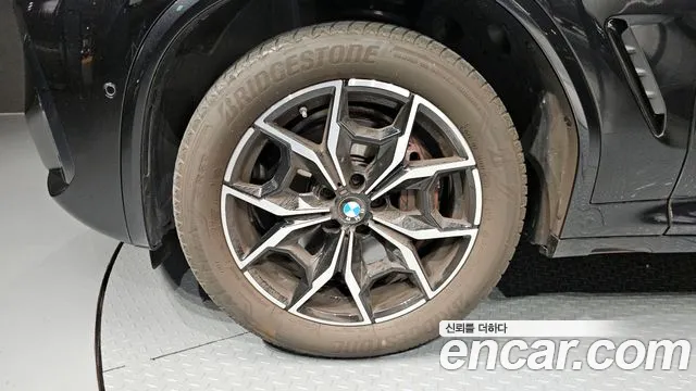 BMW X3 xDrive 20i M Sport Pro — Фото автомобиля 4