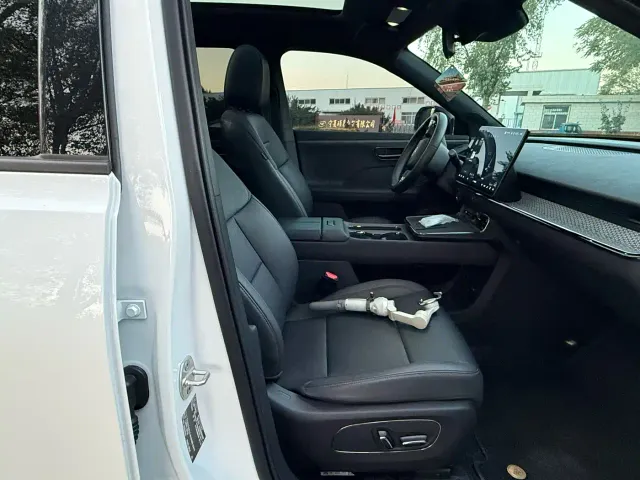 Toyota BoZhi 3X — Фото автомобиля 4